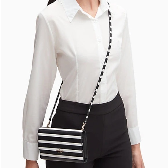 ♠️ Kate Spade Striped Laurel Way Crossbody NWT - Picture 3 of 3